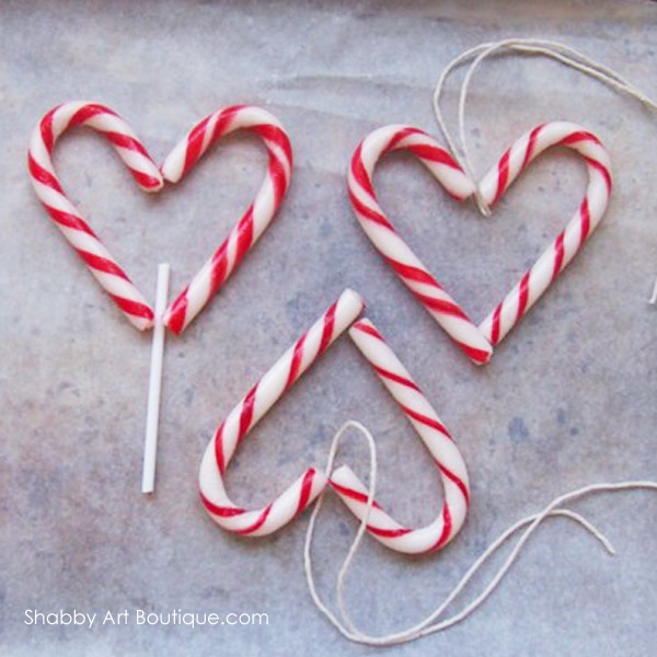 Shabby Art Boutique - Candy Cane Hearts 1