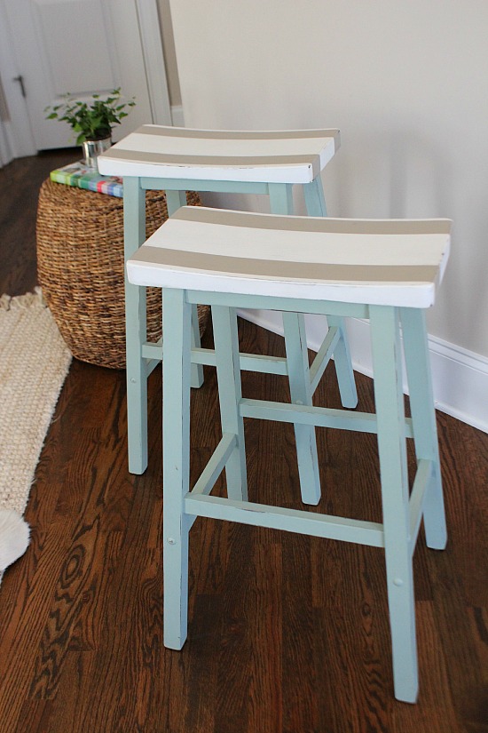 Painted-bar-stools-for-a-fun-keeping-room