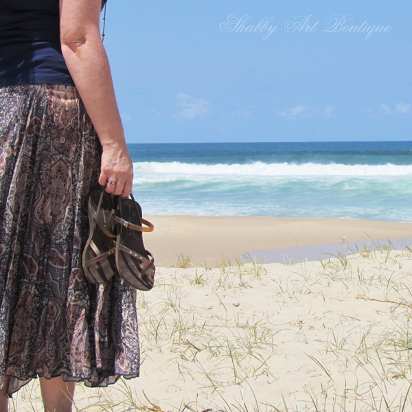 Shabby Art Boutique - A Beach Life