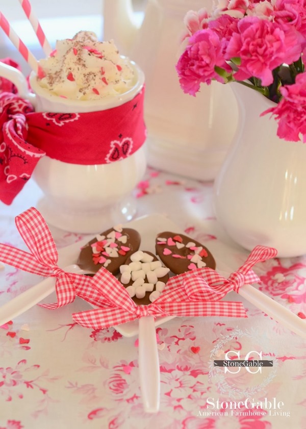 red and pink hot chocolate-stonegableblog_com_