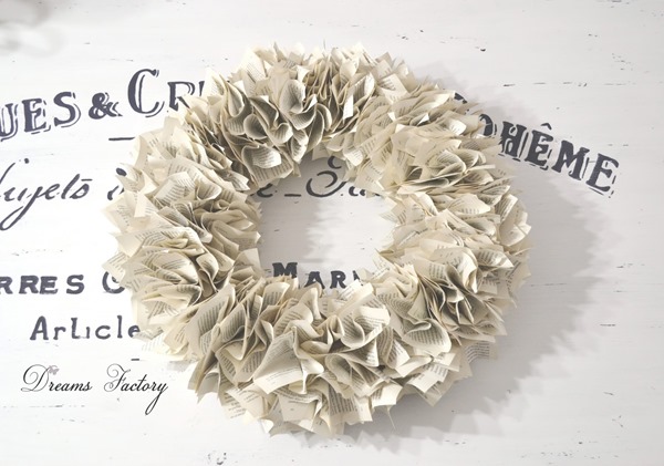 DSC_1934 paper book page wreath copy