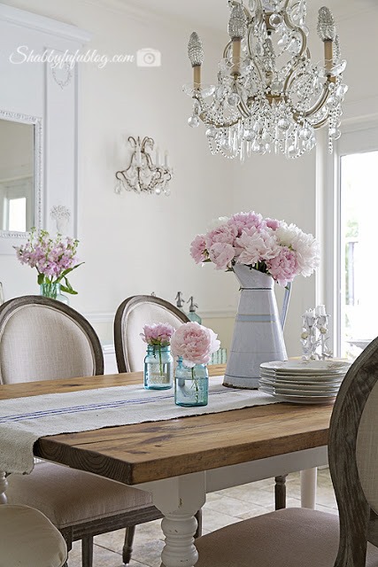 beautiful summer dining rooms