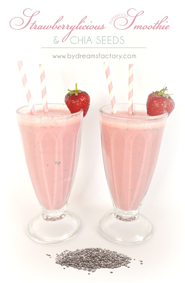 DSC_6569 strawberry and chia smoothie2 ok copy 21