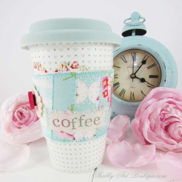 Shabby Art Boutique - faux patchwork mug cosy close-up-front