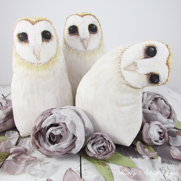 New design by Kerryann English - handpainted fabric Barn Owls. So pretty for fall and winter decorating!