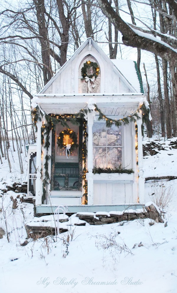 The tiny house built by Sandy Foster as featured on Shabbilicious Sunday. Click now to visit Shabby Art Boutique for more beautiful image sof Sandy's home and to get yoru free copy of the  magazine.