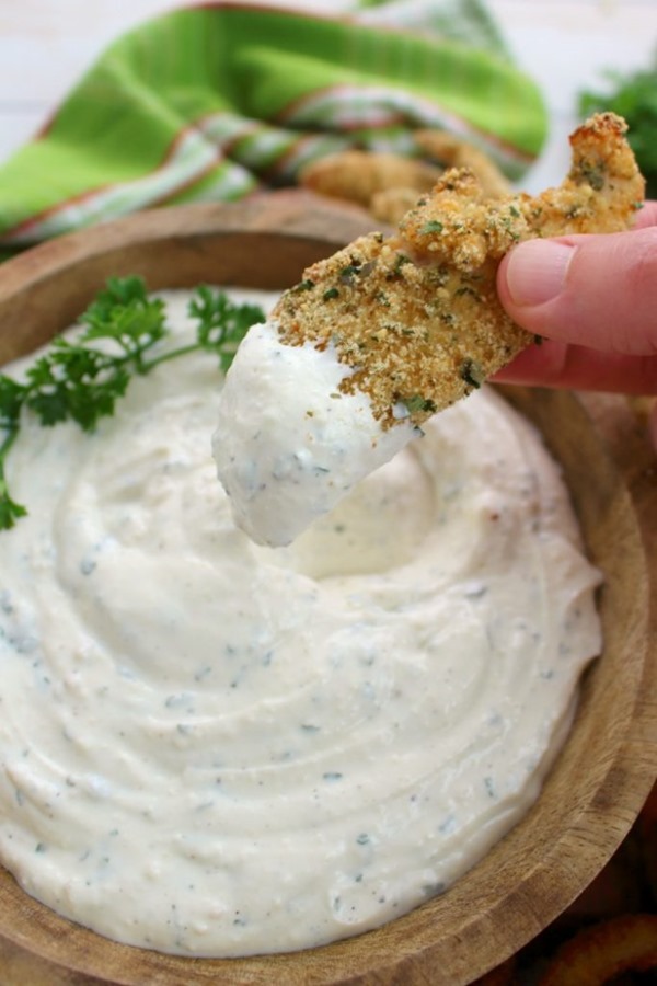 Parmesan-Ranch-Dipping-Sauce-ranch-dipping-sauce-vert4-683x1024