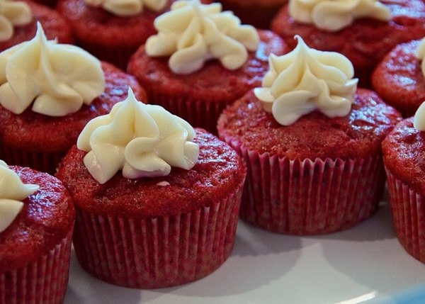beet-lemon-cupcakes-with-cream-cheese-frosting