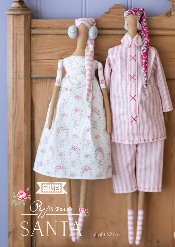 Free pattern for this gorgeous Tilda PyjamaSanta