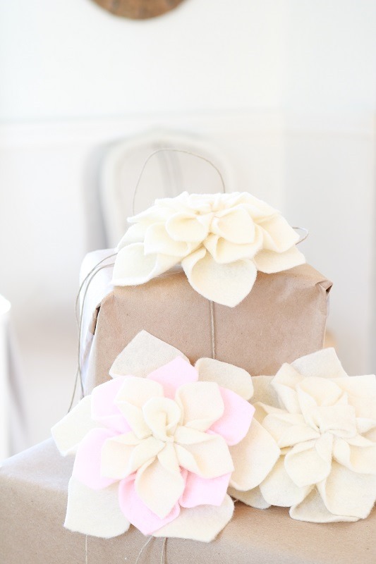 Felt-Dahlia-cream-and-mixed-flowers-on-boxes