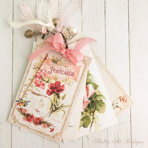A Year of Vintage Postcards - A free printable year long project from Shabby Art Boutique