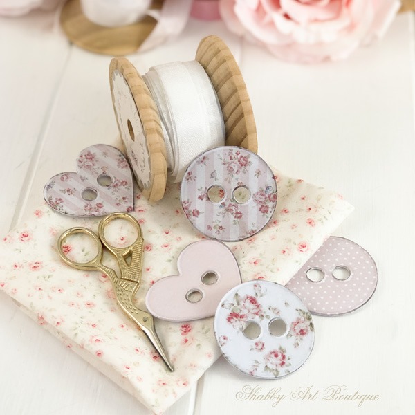 Printable buttons from the April kit of the Handmade Club at Shabby Art Boutique